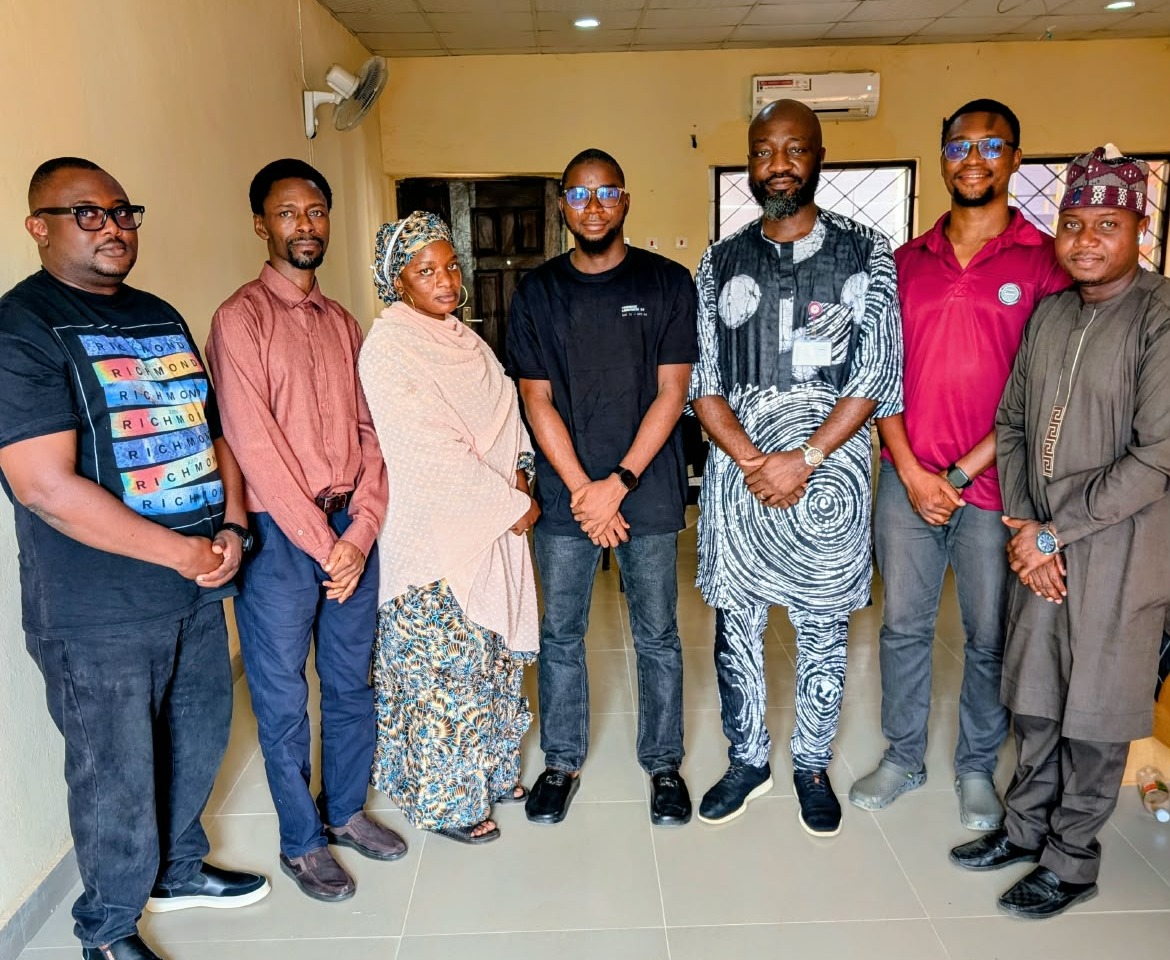 Rasheed Taiwo with staff of the Department of Software Engineering, FUT Minna, after the SWEMLab staff workshop